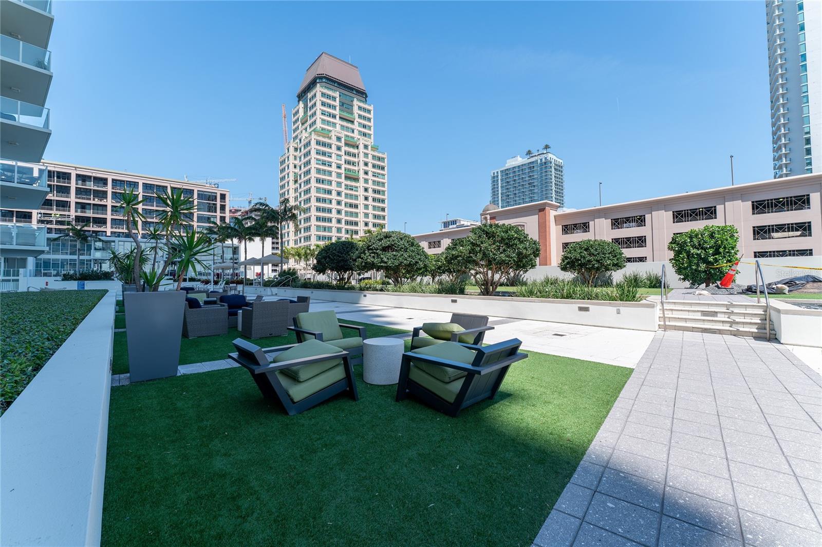 175 1ST ST S #406, ST PETERSBURG, FL, 33701