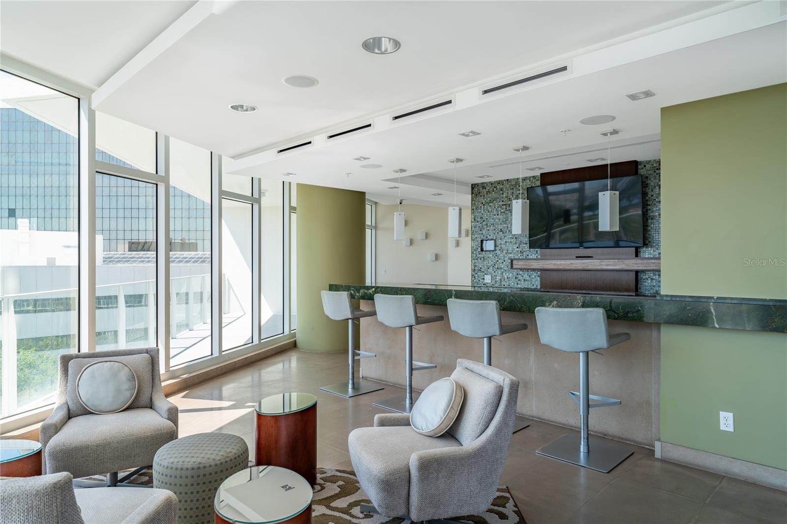 175 1ST ST S #406, ST PETERSBURG, FL, 33701