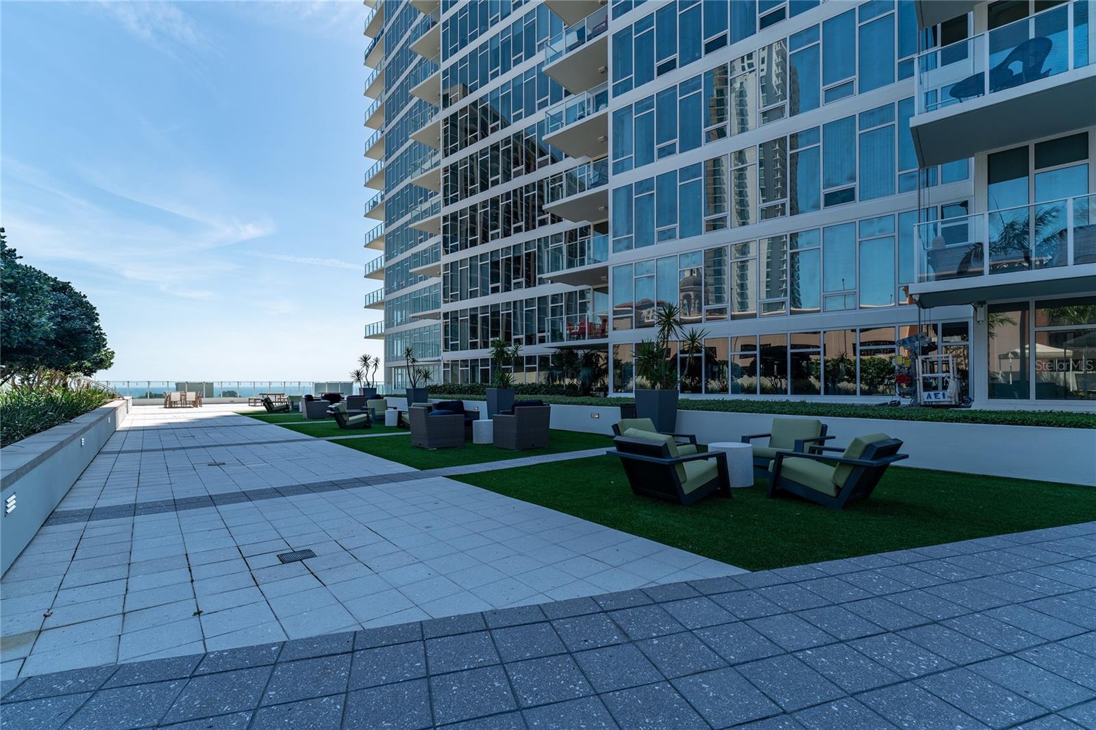 175 1ST ST S #406, ST PETERSBURG, FL, 33701