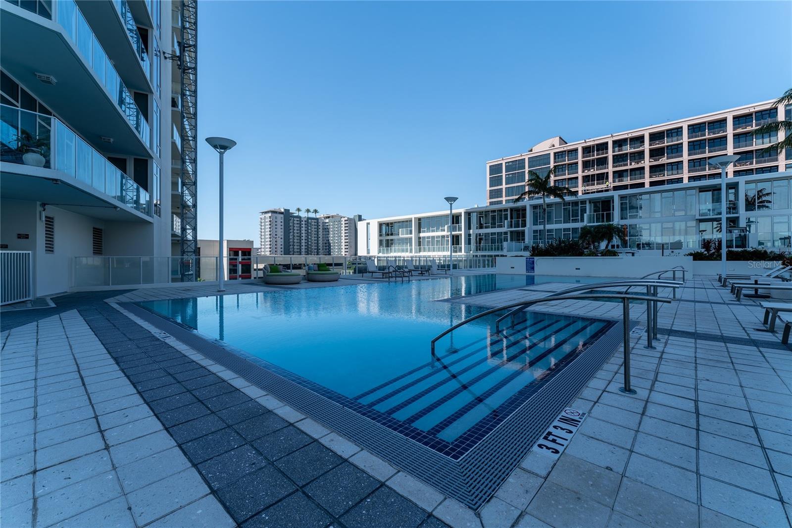 175 1ST ST S #406, ST PETERSBURG, FL, 33701