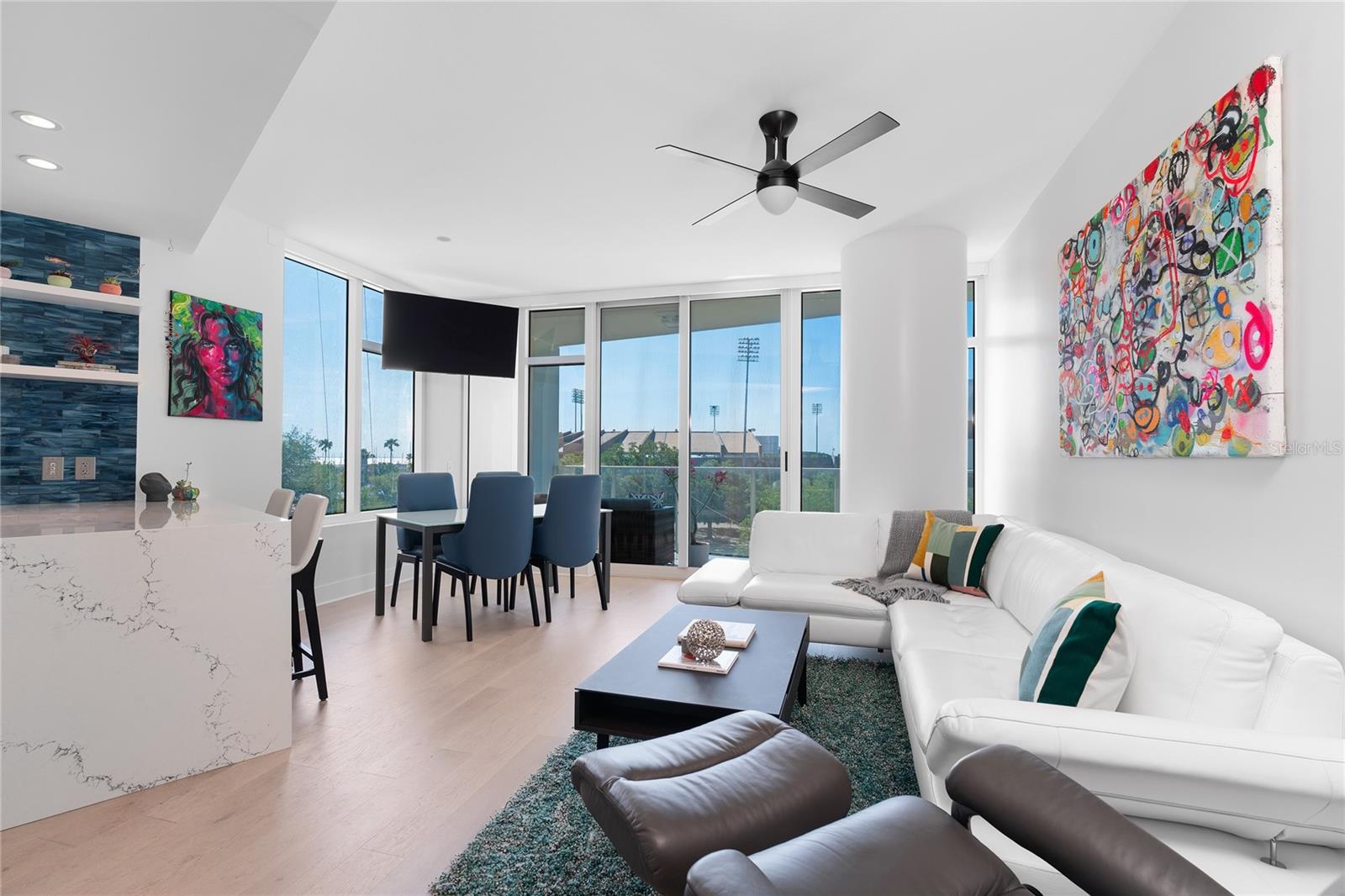 175 1ST ST S #406, ST PETERSBURG, FL, 33701