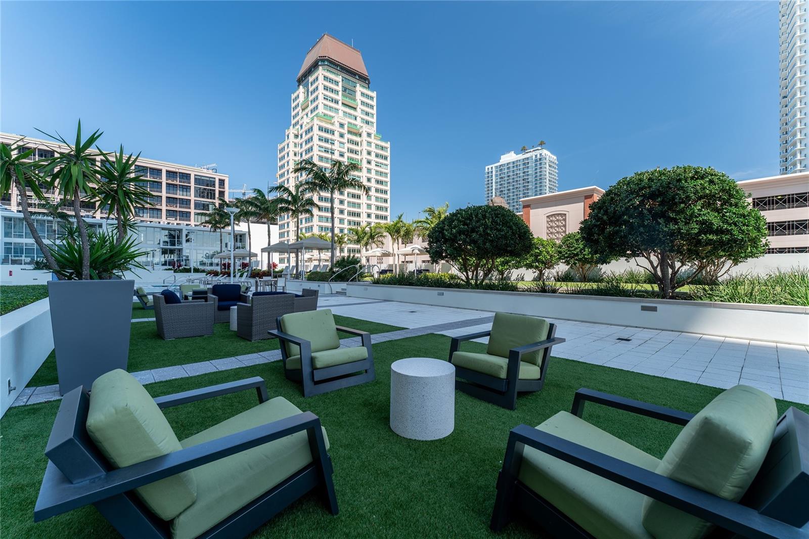 175 1ST ST S #406, ST PETERSBURG, FL, 33701