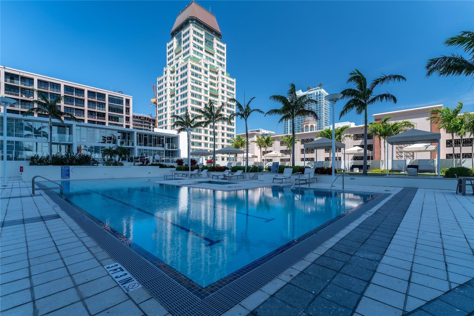 175 1ST ST S #406, ST PETERSBURG, FL, 33701