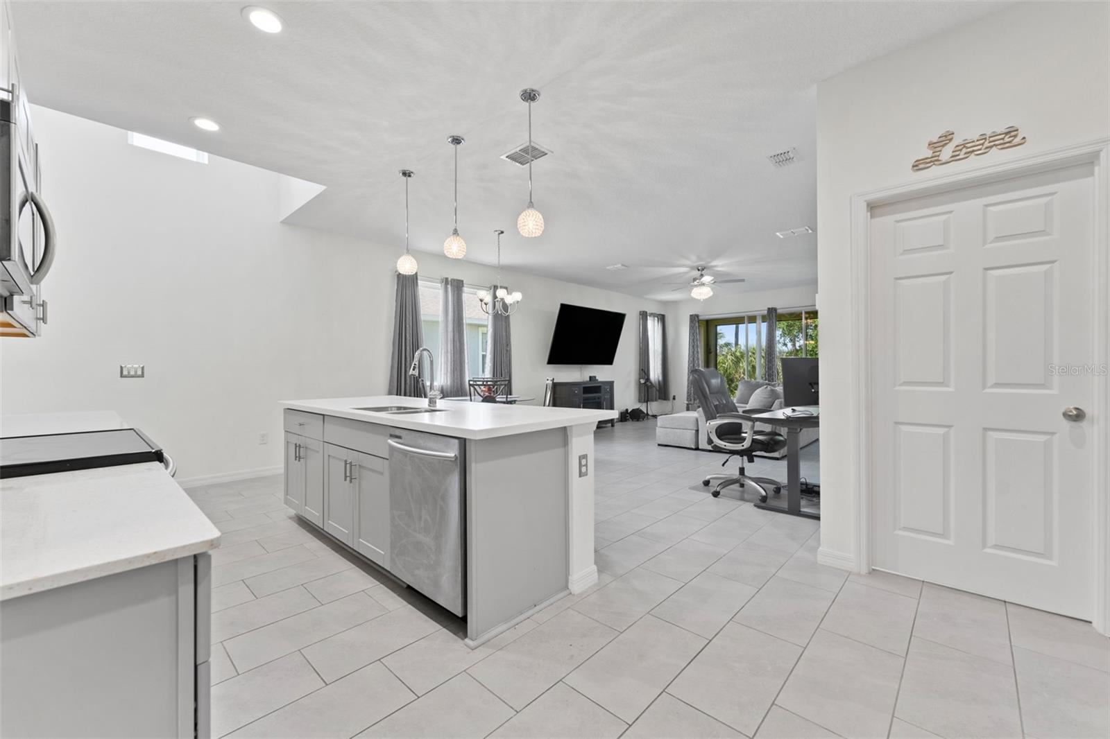 5726 MEZZANA RUN, PALMETTO, FL, 34221