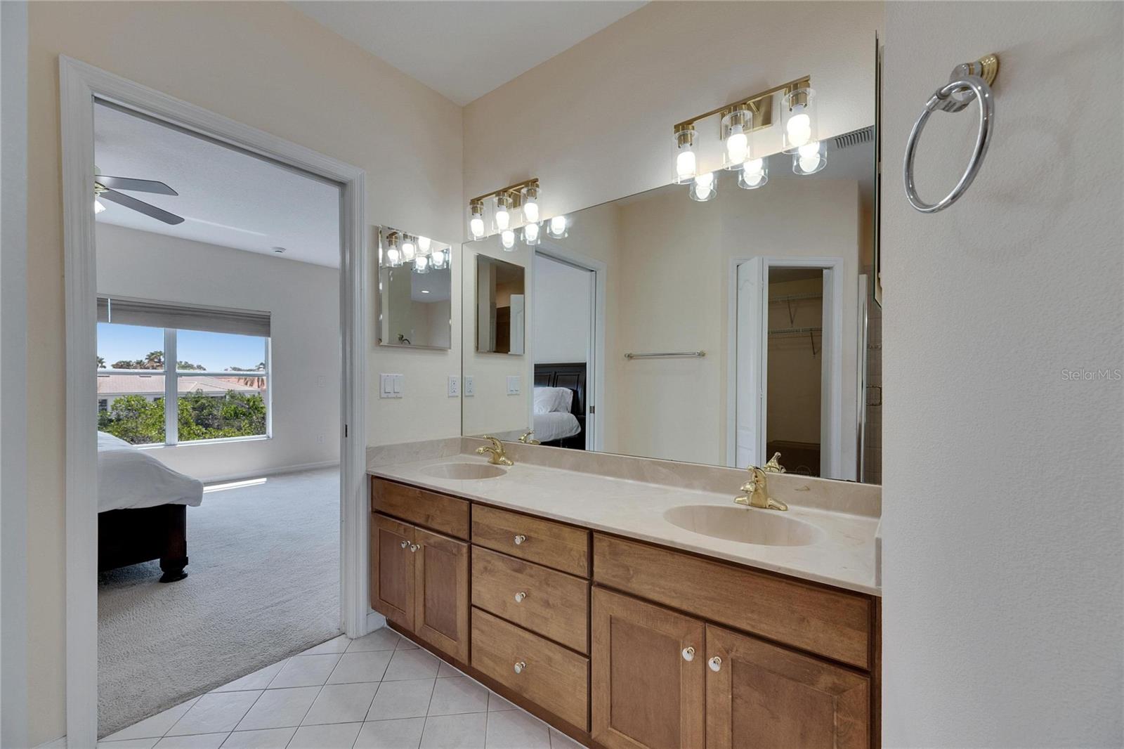 6317 MARBELLA BLVD, APOLLO BEACH, FL, 33572