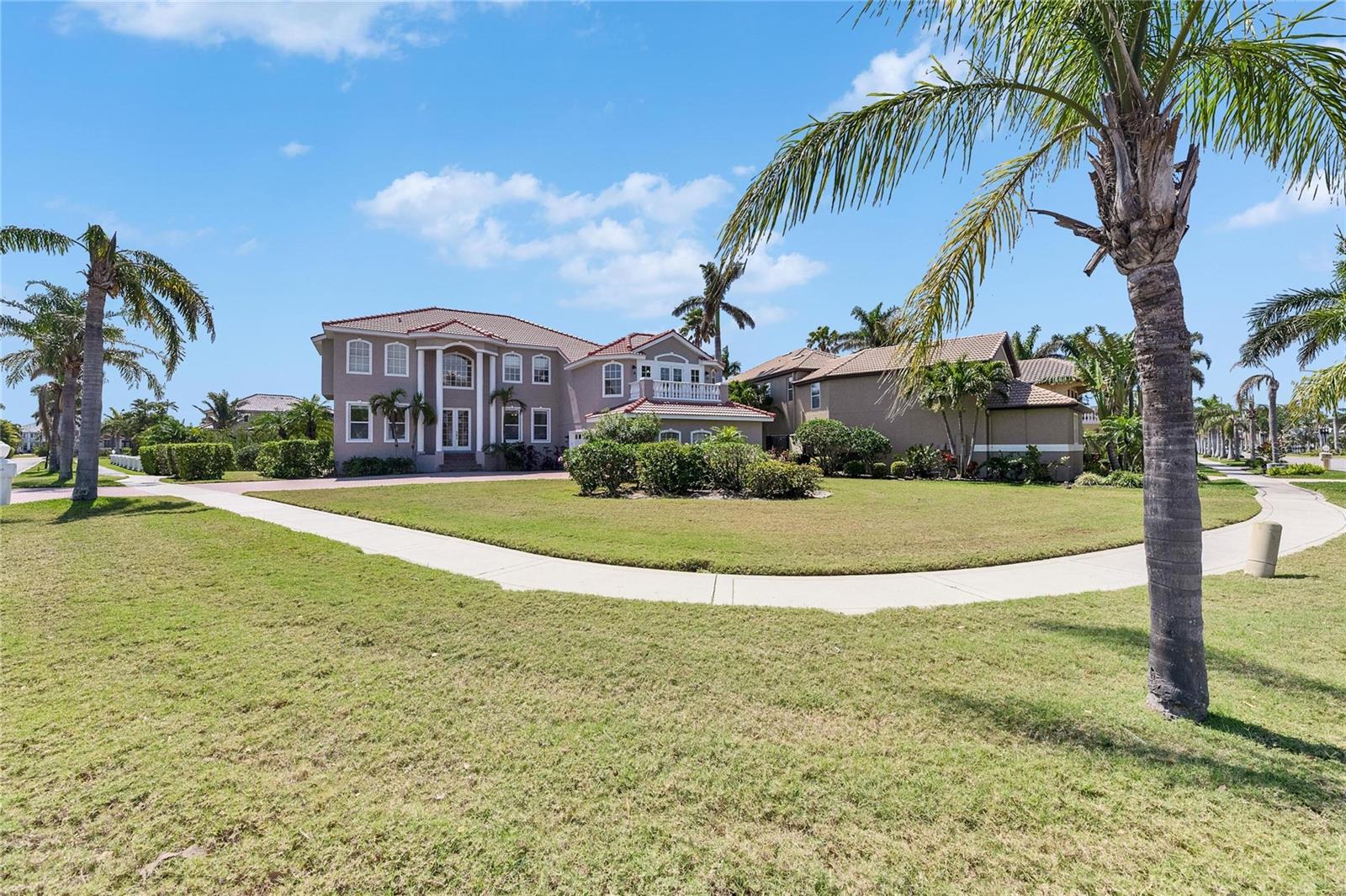 6317 MARBELLA BLVD, APOLLO BEACH, FL, 33572