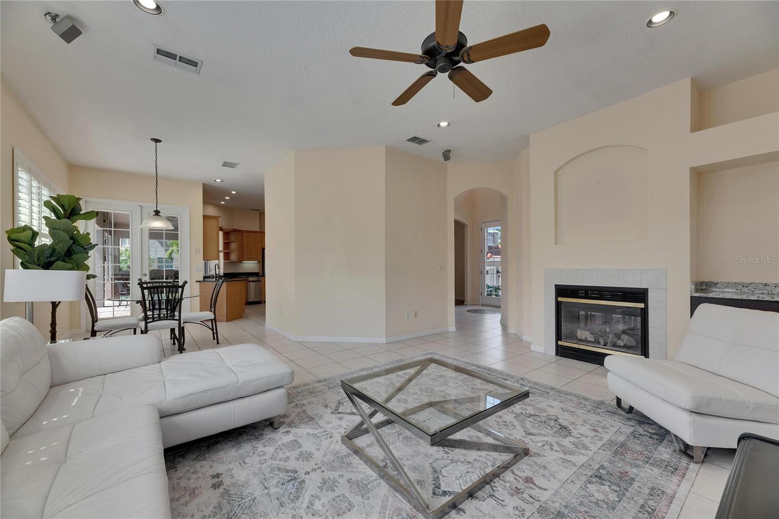 6317 MARBELLA BLVD, APOLLO BEACH, FL, 33572