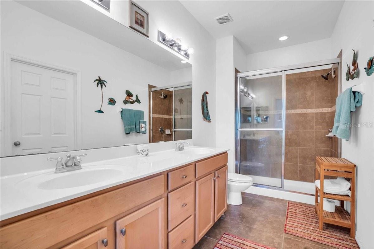 9413 CARNABY DR, VENICE, FL, 34293