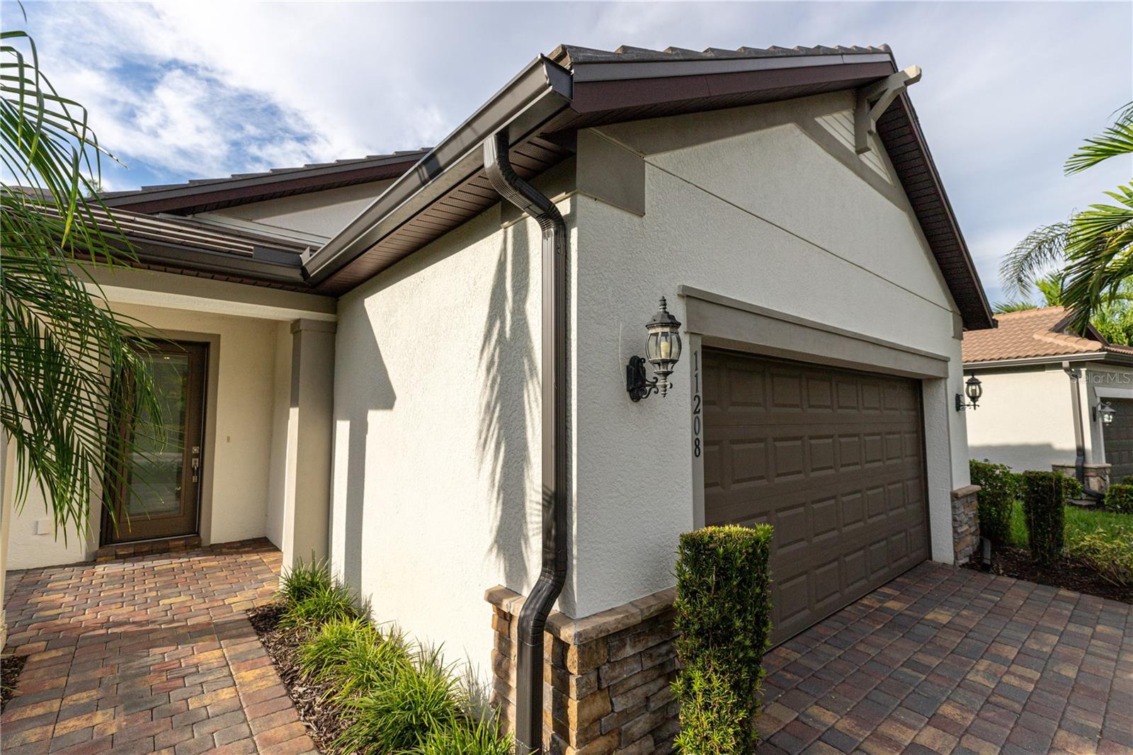 11208 CARLINGFORD RD, FORT MYERS, FL, 33913