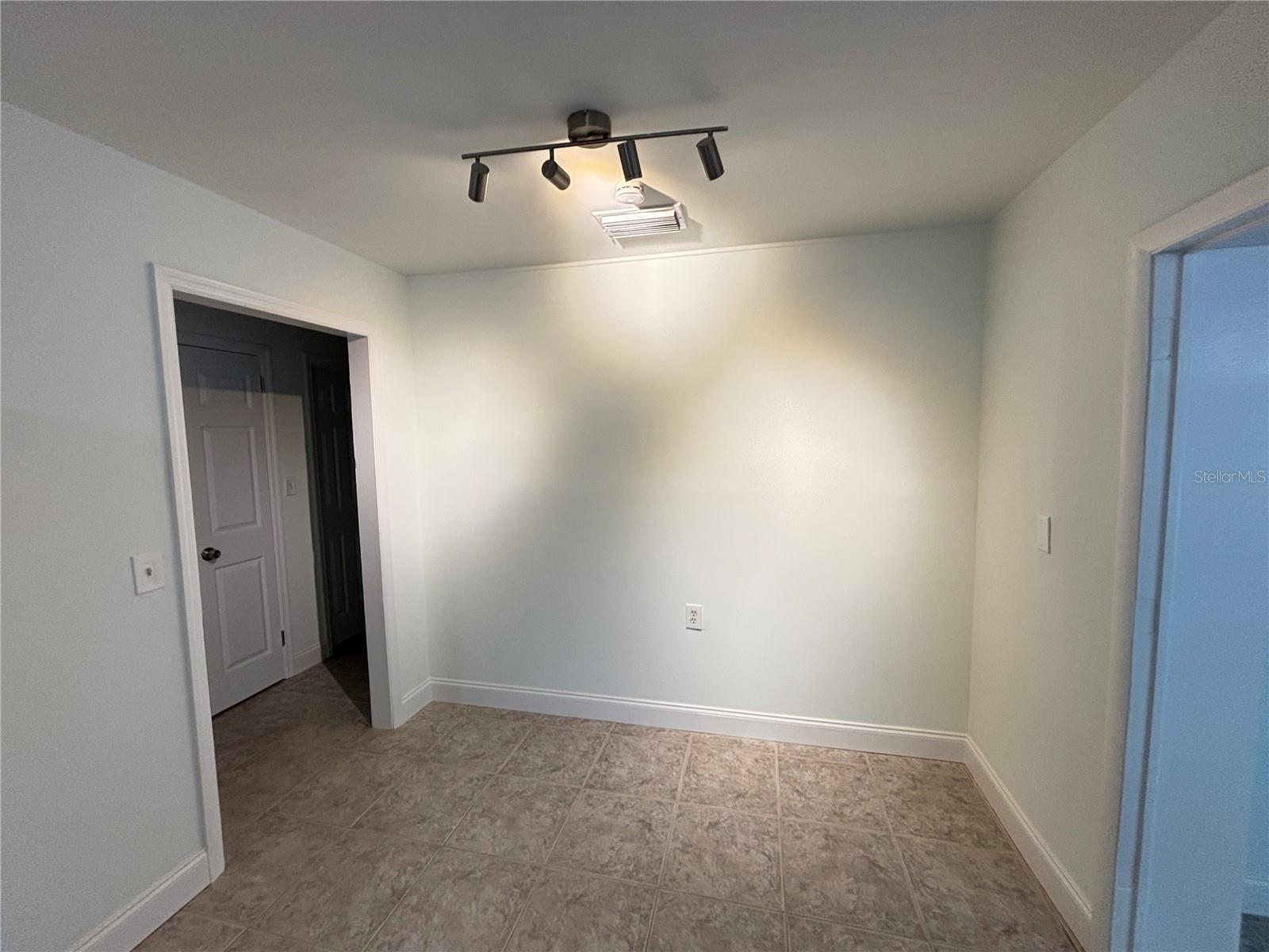 10113 N 10TH ST, TAMPA, FL, 33612