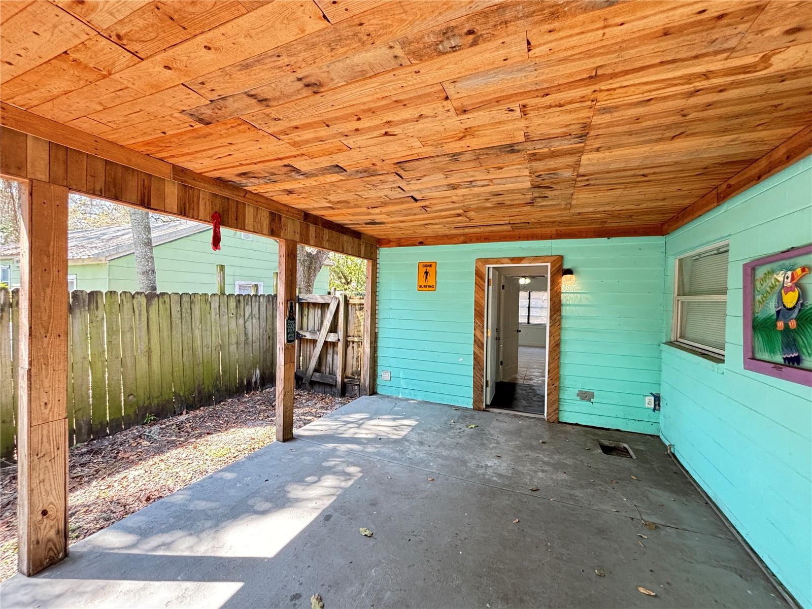 10113 N 10TH ST, TAMPA, FL, 33612