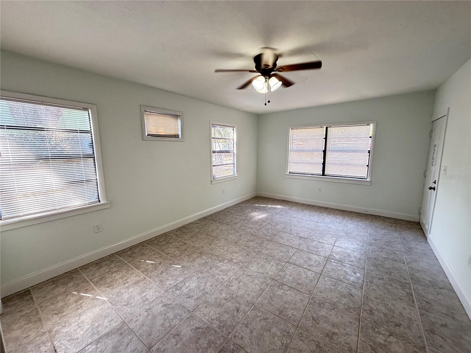 10113 N 10TH ST, TAMPA, FL, 33612