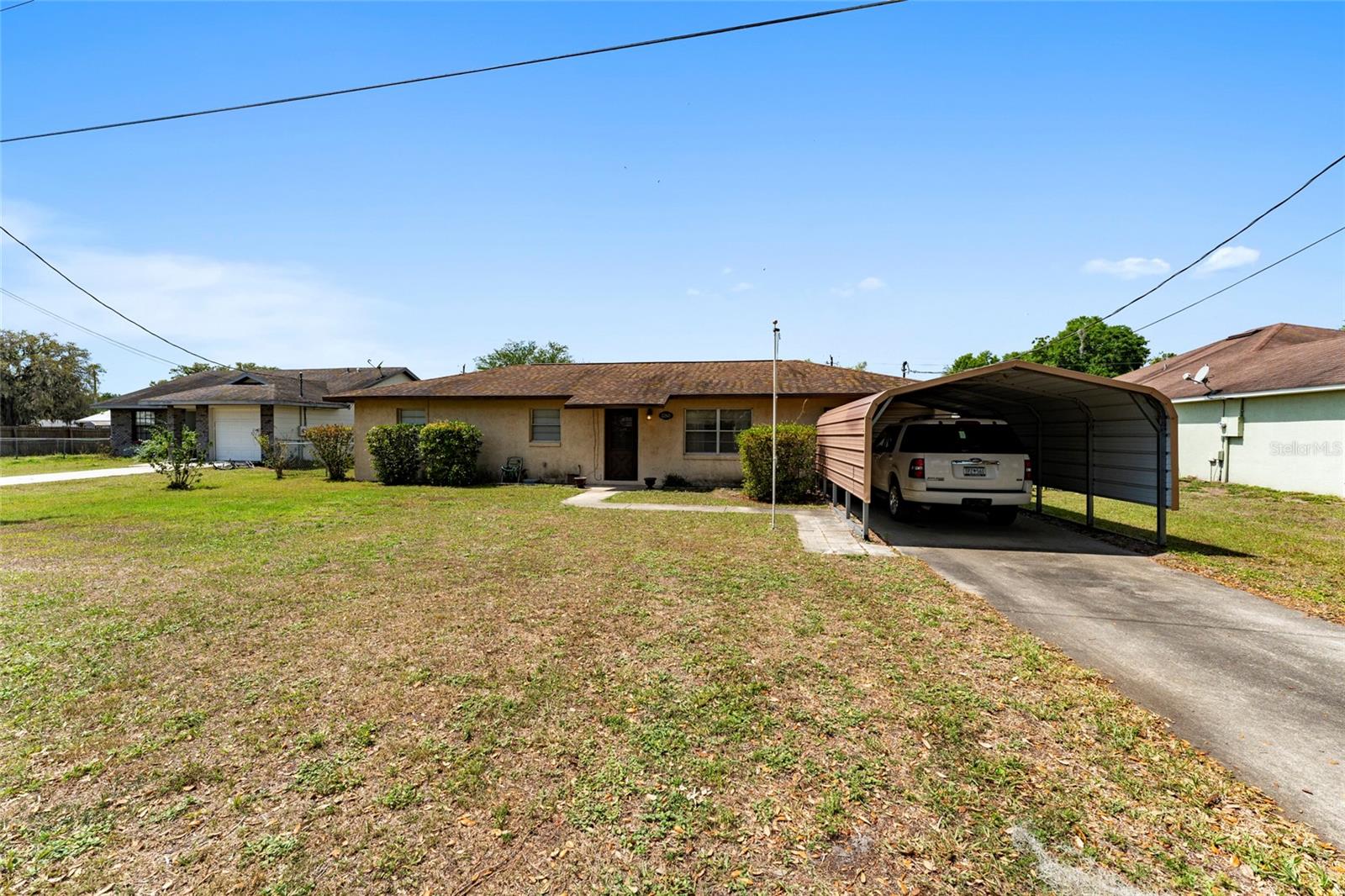 2260 CR 444, LAKE PANASOFFKEE, FL, 33538