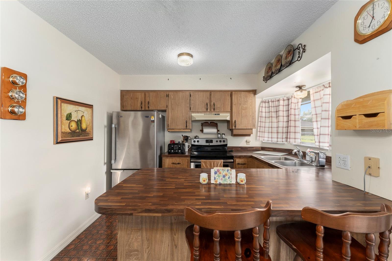 2260 CR 444, LAKE PANASOFFKEE, FL, 33538