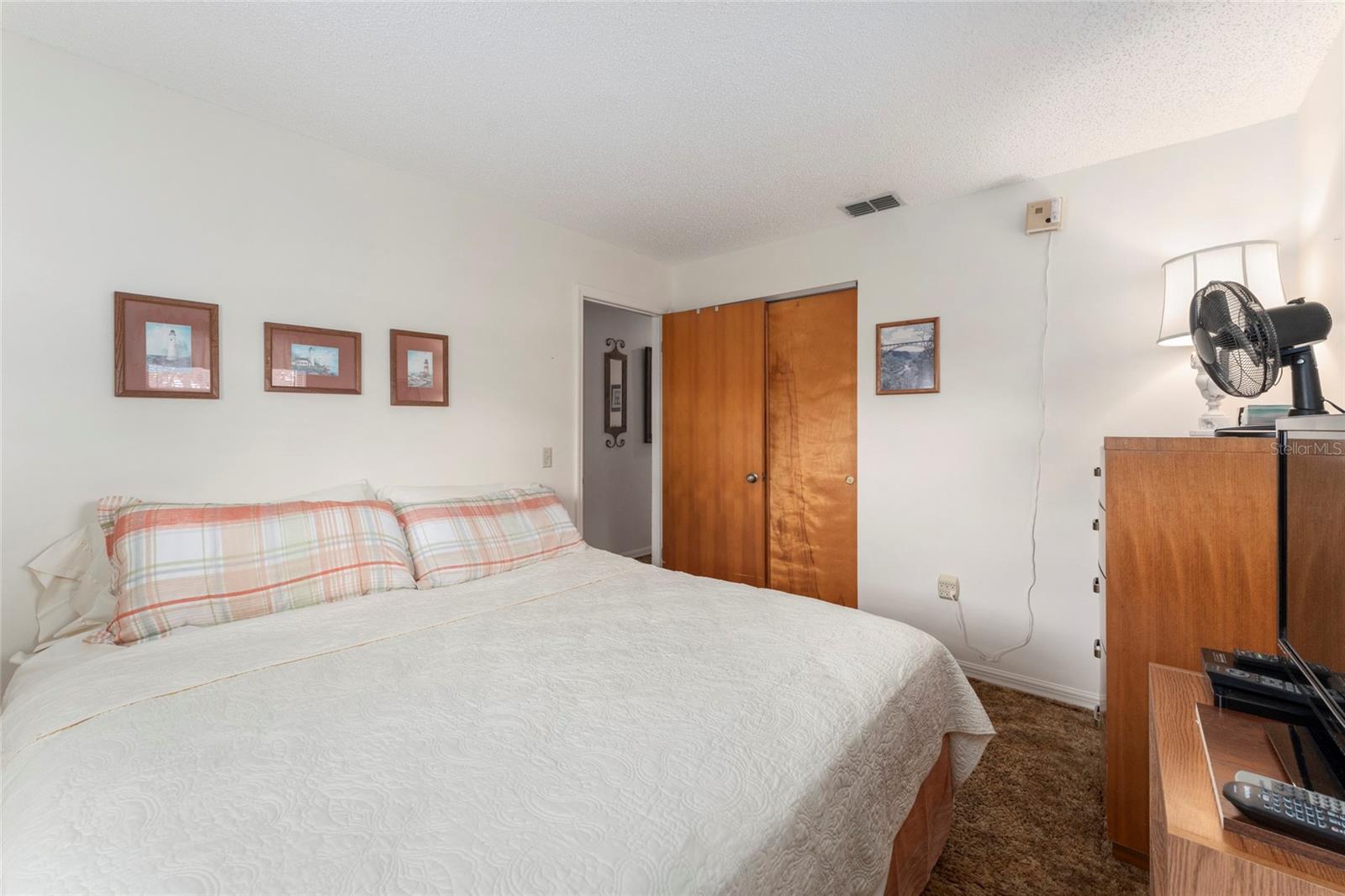 2260 CR 444, LAKE PANASOFFKEE, FL, 33538