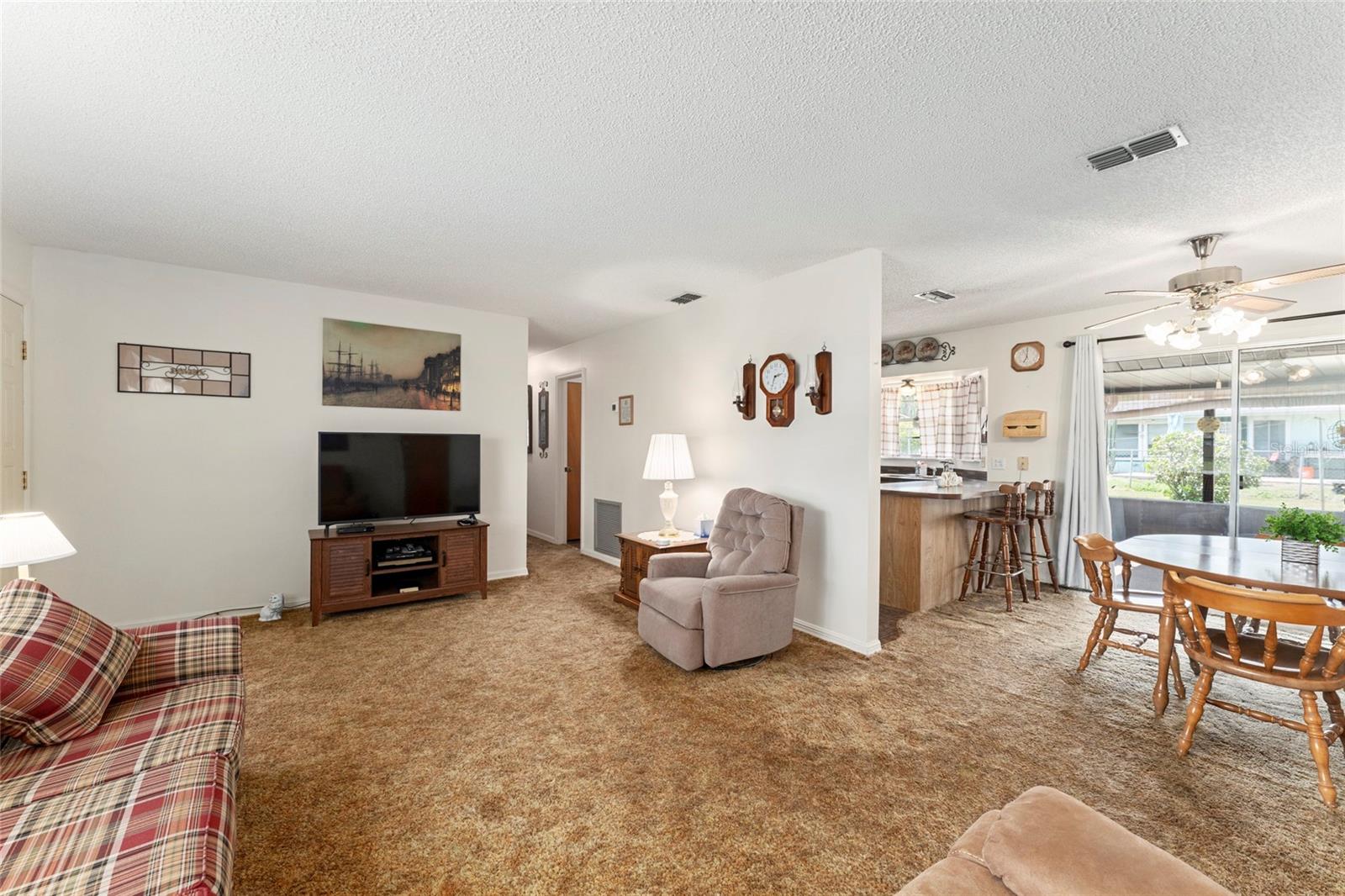 2260 CR 444, LAKE PANASOFFKEE, FL, 33538