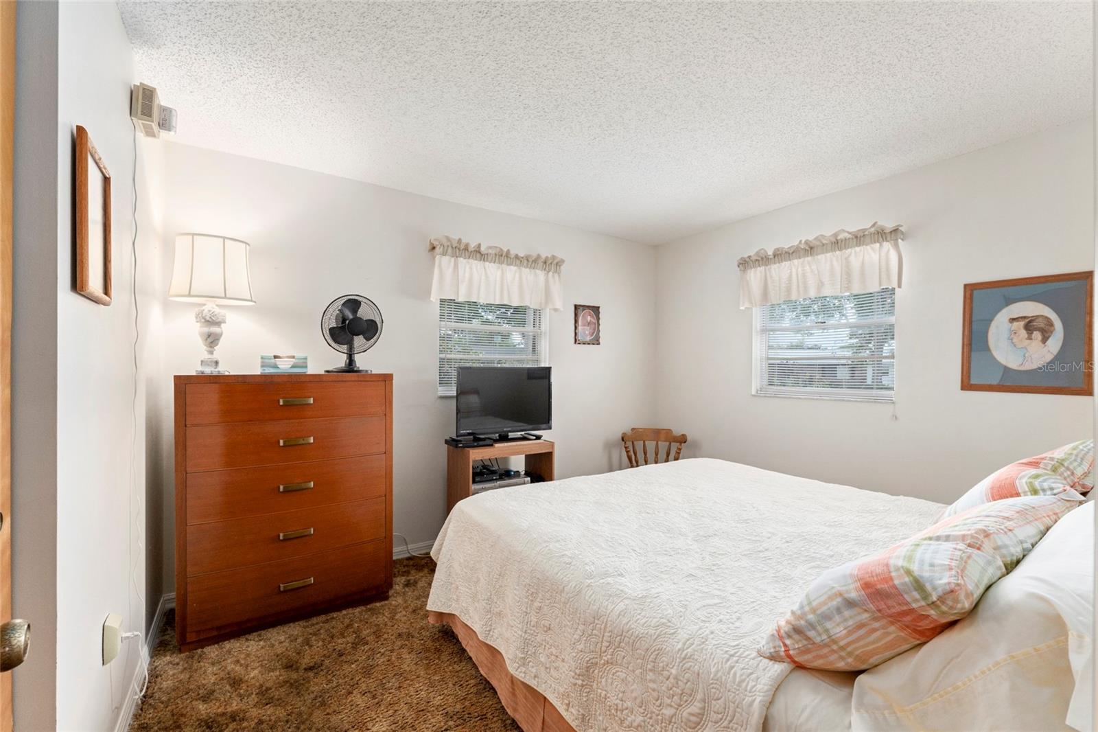 2260 CR 444, LAKE PANASOFFKEE, FL, 33538