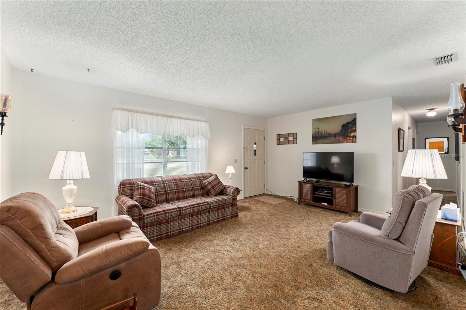 2260 CR 444, LAKE PANASOFFKEE, FL, 33538