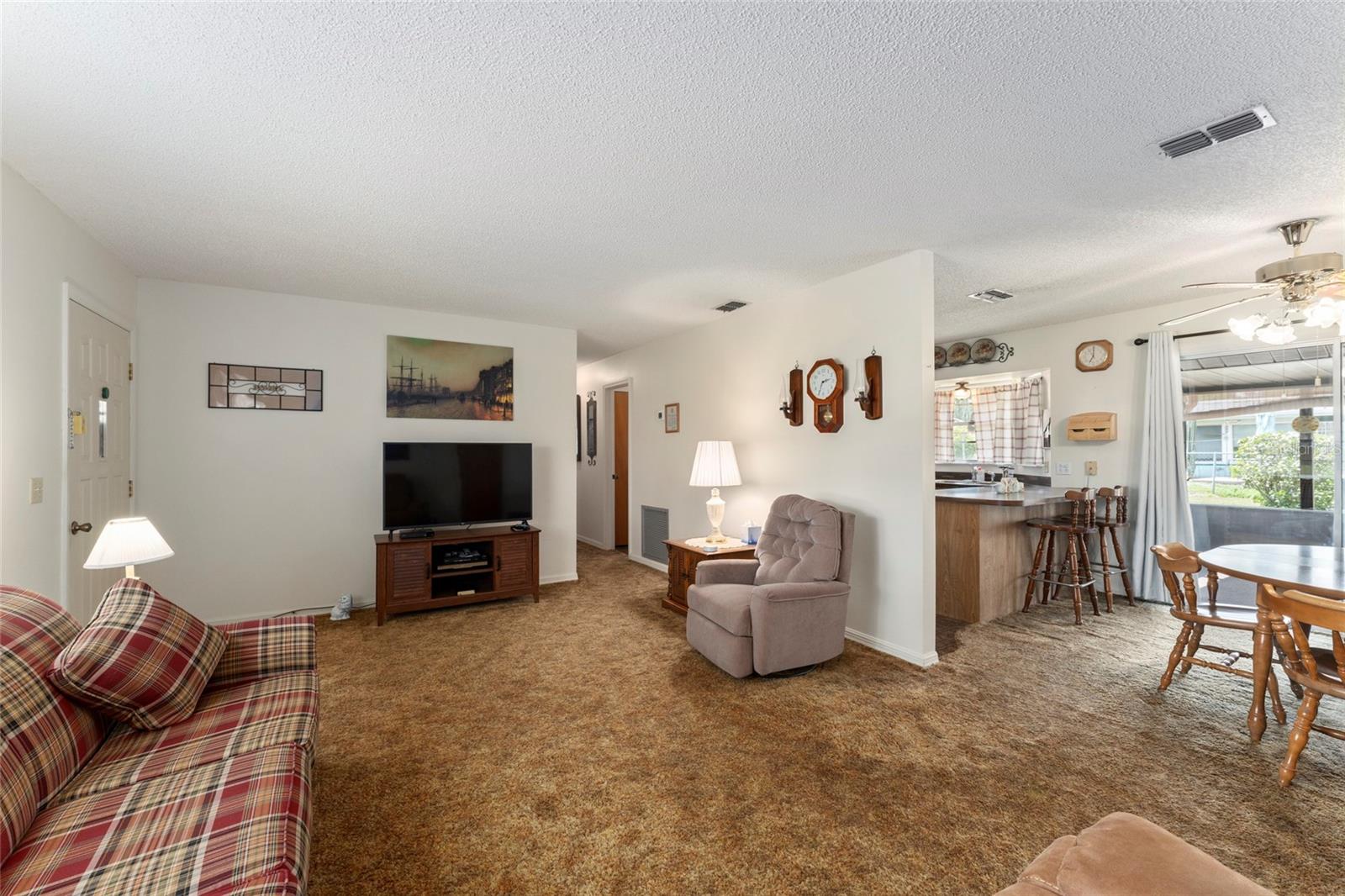 2260 CR 444, LAKE PANASOFFKEE, FL, 33538