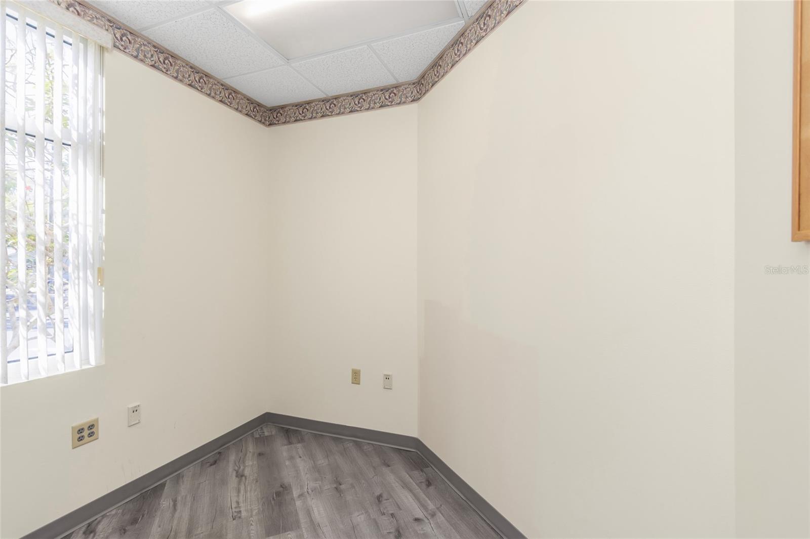 585 MAIN ST, DUNEDIN, FL, 34698