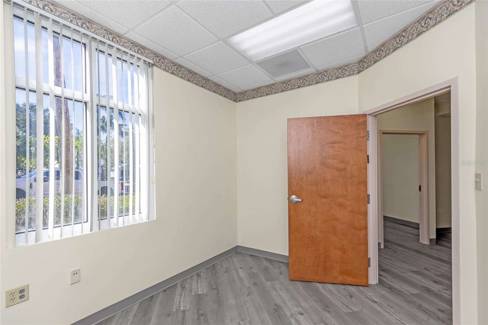 585 MAIN ST, DUNEDIN, FL, 34698