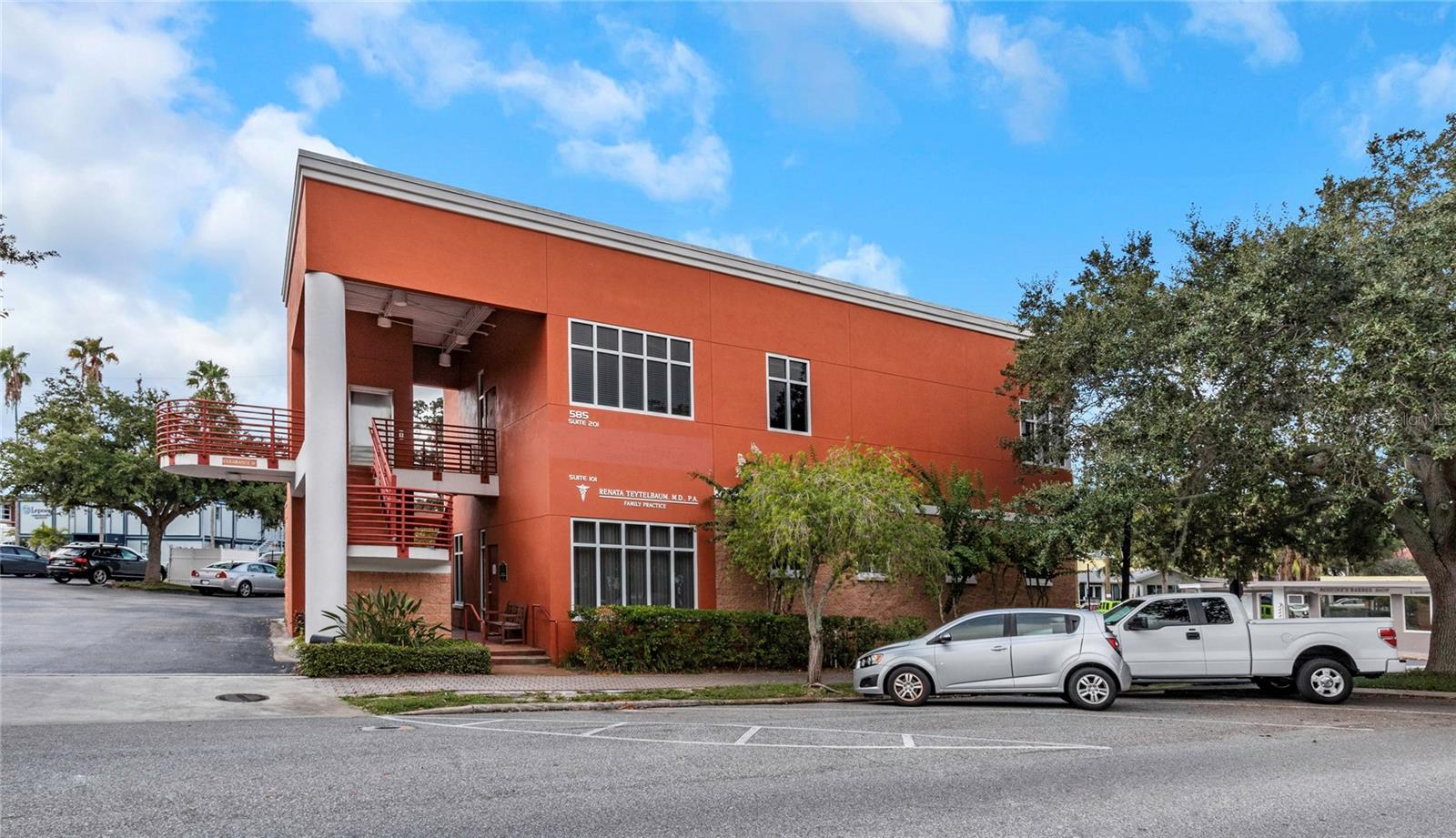 585 MAIN ST, DUNEDIN, FL, 34698