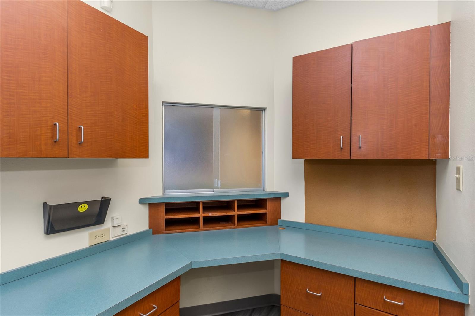 585 MAIN ST, DUNEDIN, FL, 34698