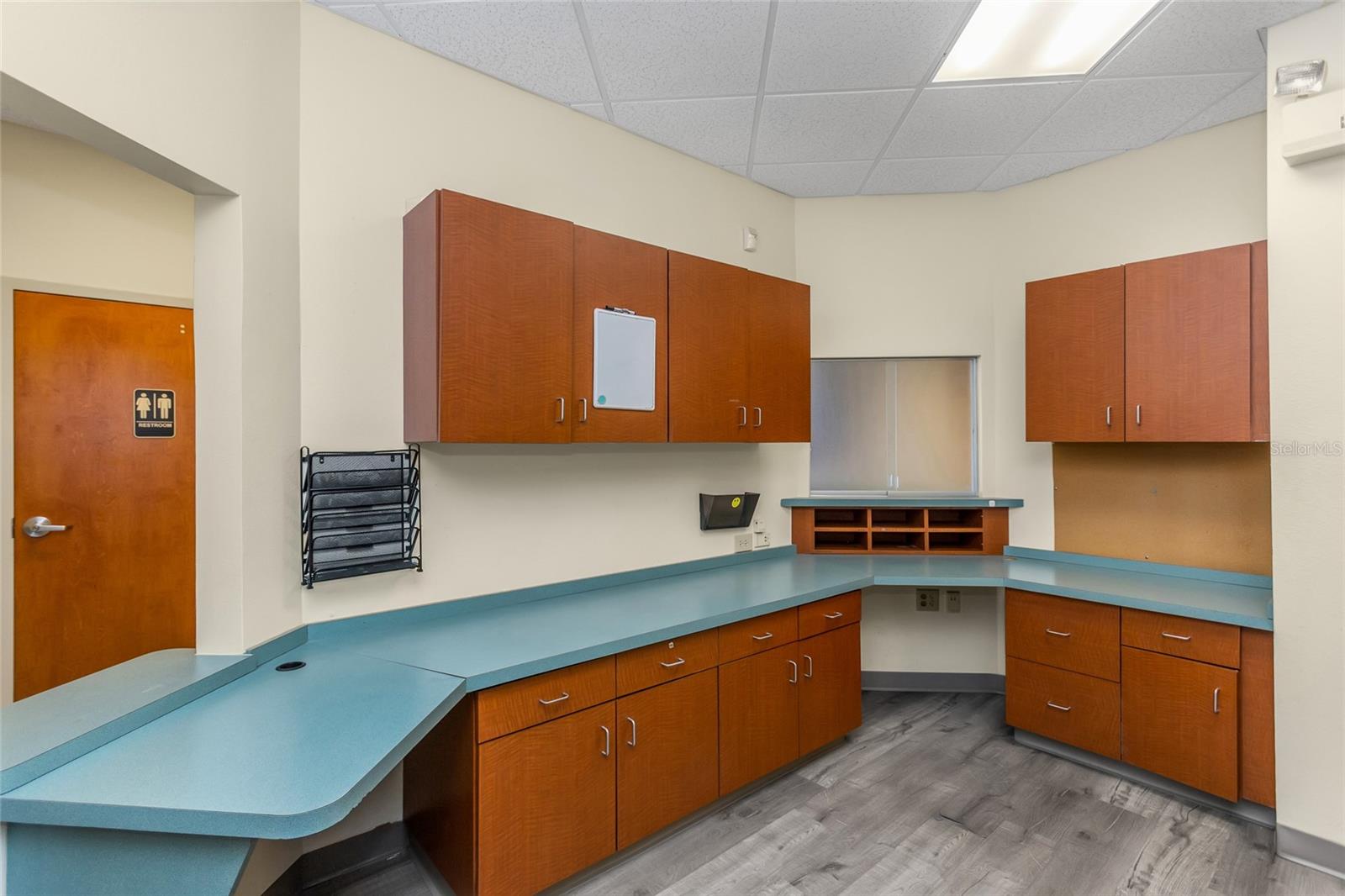 585 MAIN ST, DUNEDIN, FL, 34698