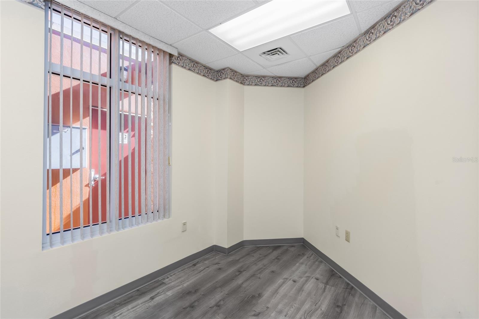 585 MAIN ST, DUNEDIN, FL, 34698