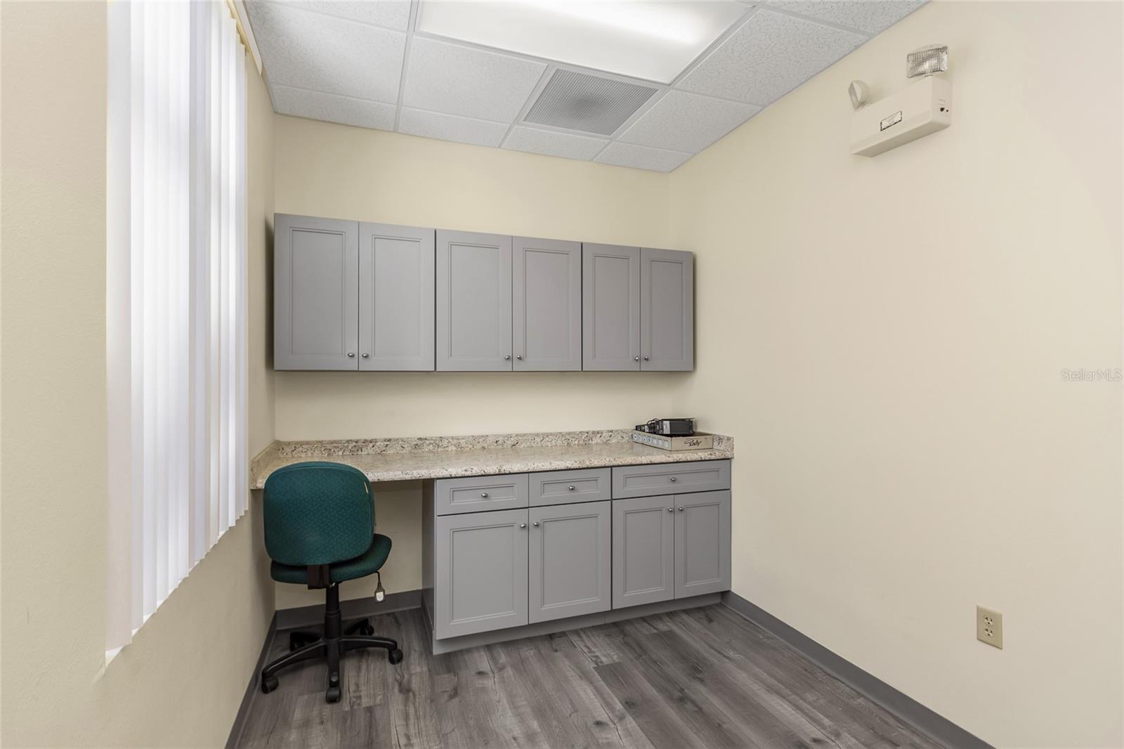 585 MAIN ST, DUNEDIN, FL, 34698