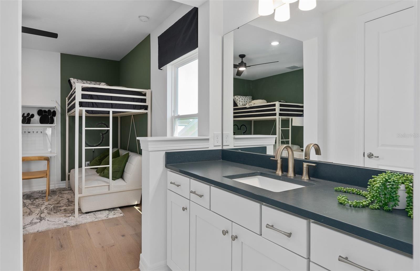 4709 FLAGSTAFF CT, ORLANDO, FL, 32820