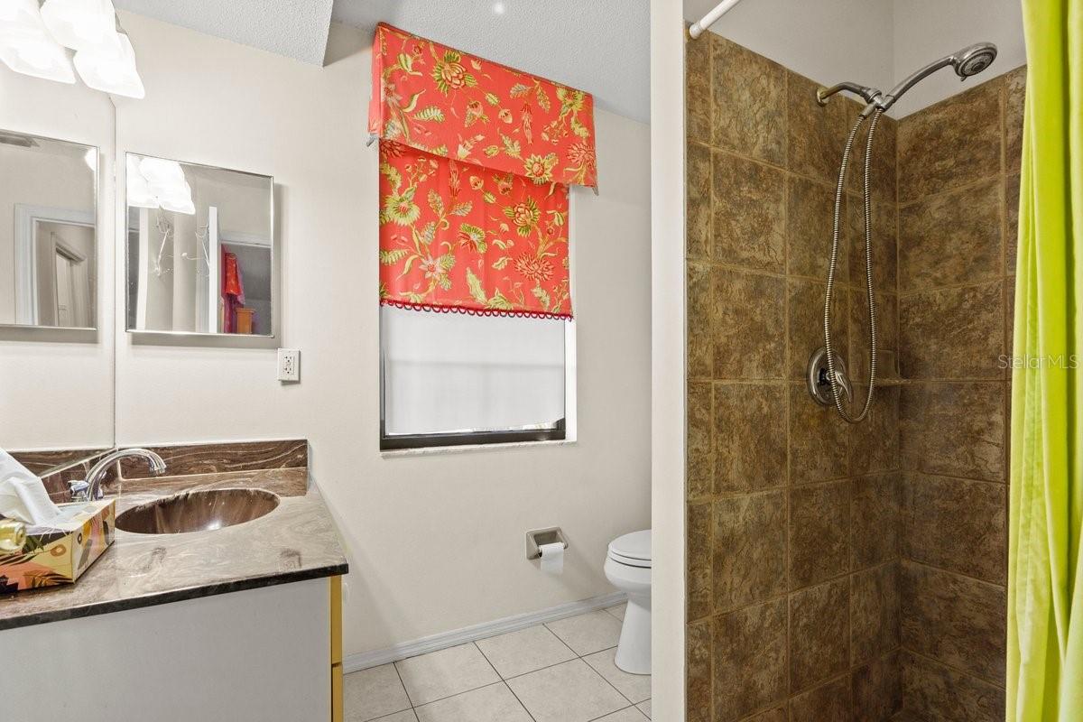 888 KIMBALL RD, VENICE, FL, 34293