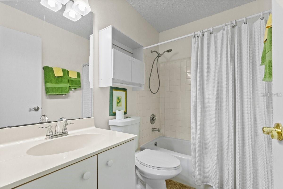 888 KIMBALL RD, VENICE, FL, 34293