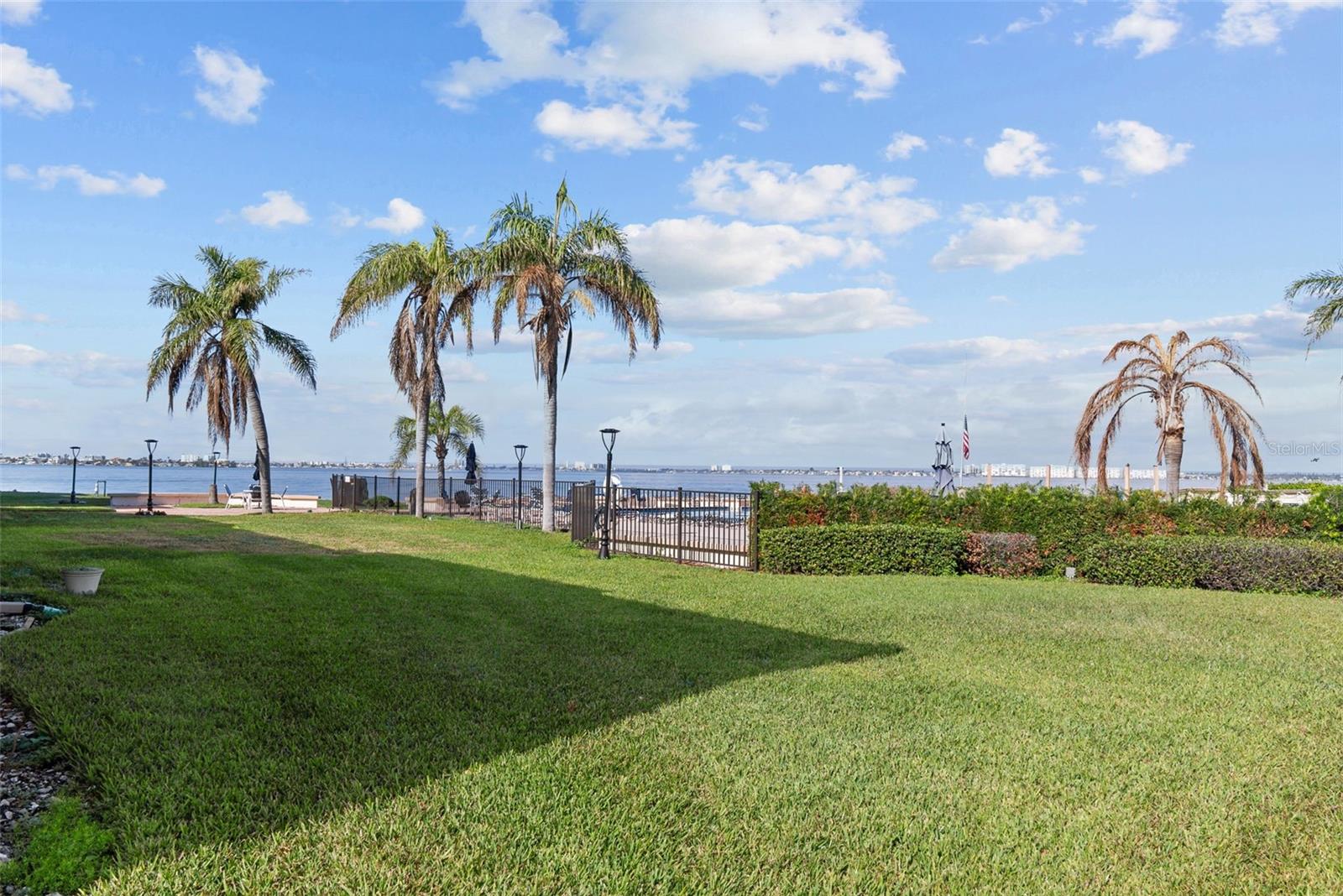 6051 SUN BLVD #111, ST PETERSBURG, FL, 33715