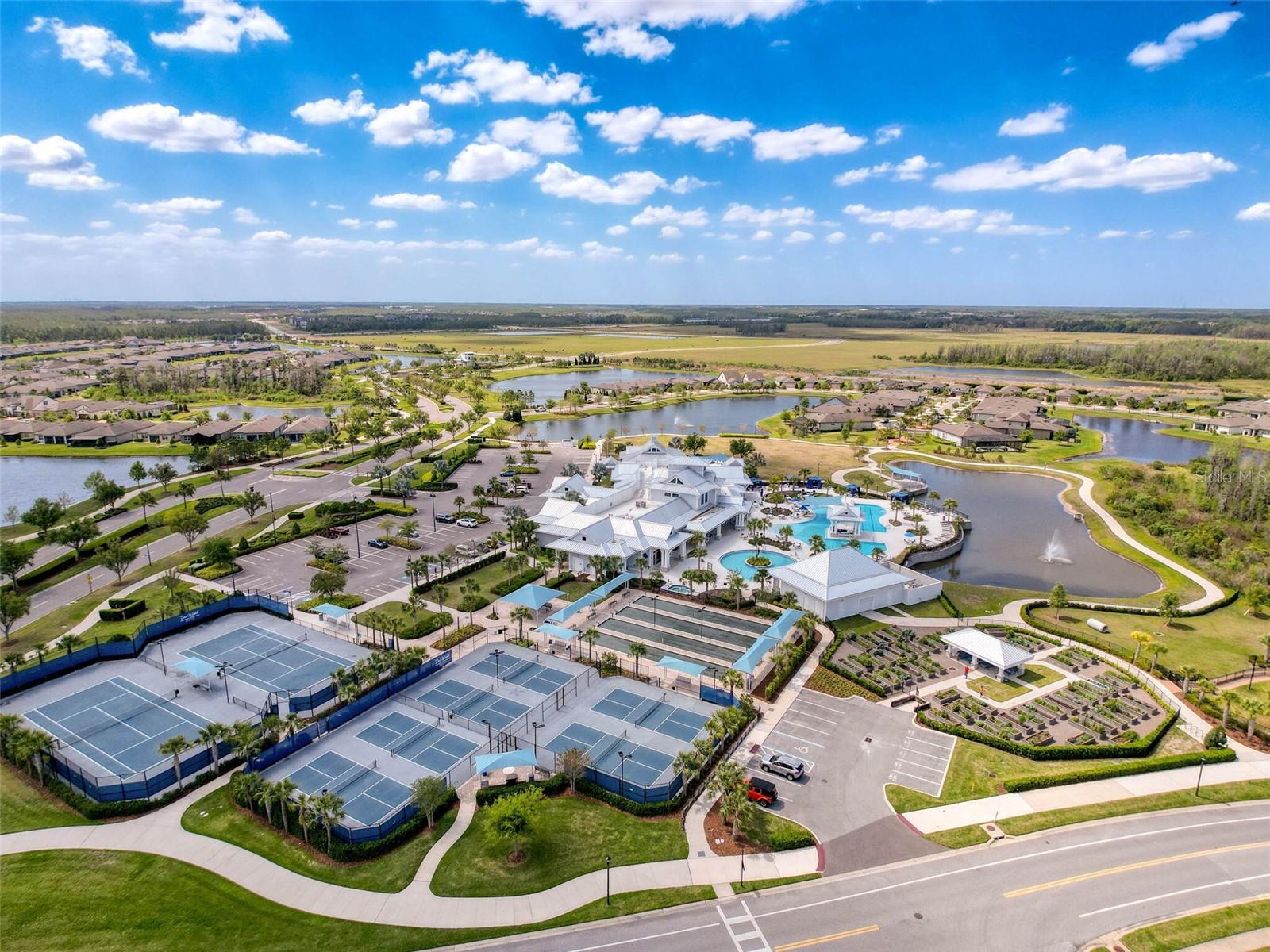 18743 COASTAL SHORE TER, LAND O LAKES, FL, 34638