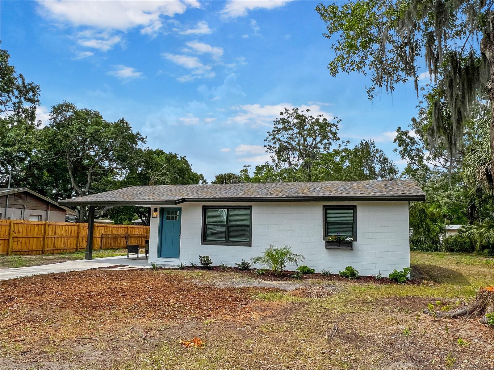 412 SUNNY CT, FRUITLAND PARK, FL, 34731