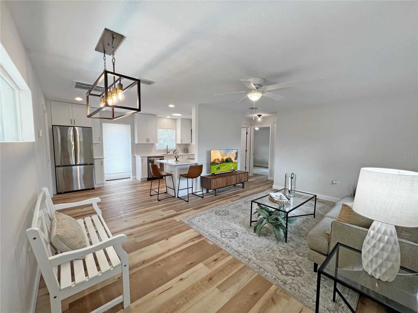 412 SUNNY CT, FRUITLAND PARK, FL, 34731