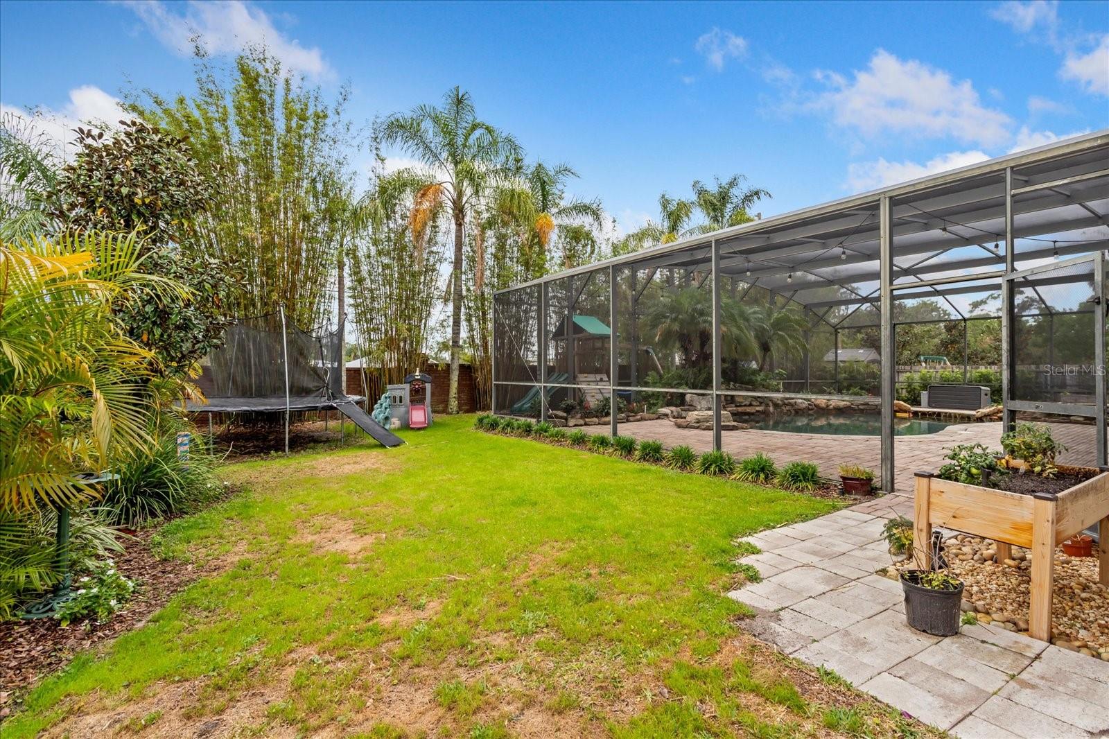 9880 MONTCLAIR CIR, APOPKA, FL, 32703