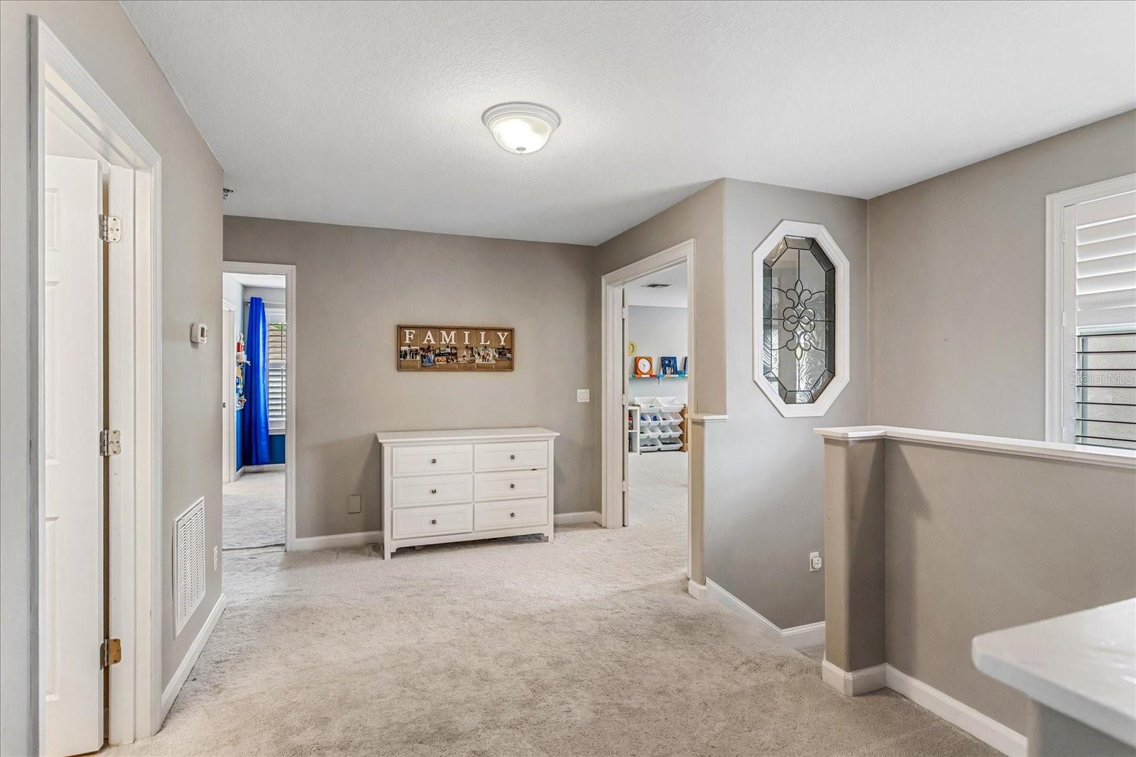 9880 MONTCLAIR CIR, APOPKA, FL, 32703