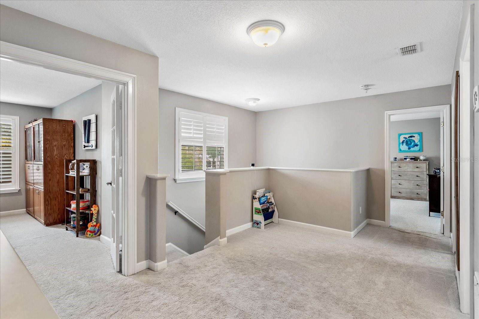 9880 MONTCLAIR CIR, APOPKA, FL, 32703