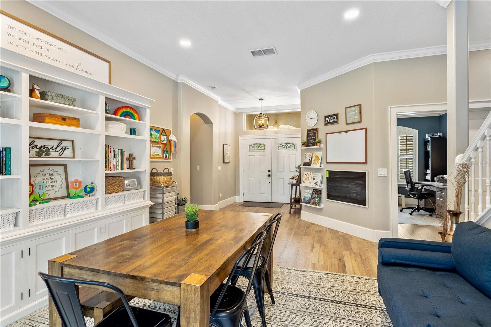 9880 MONTCLAIR CIR, APOPKA, FL, 32703