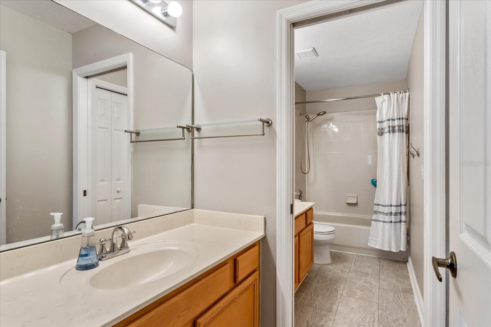 9880 MONTCLAIR CIR, APOPKA, FL, 32703