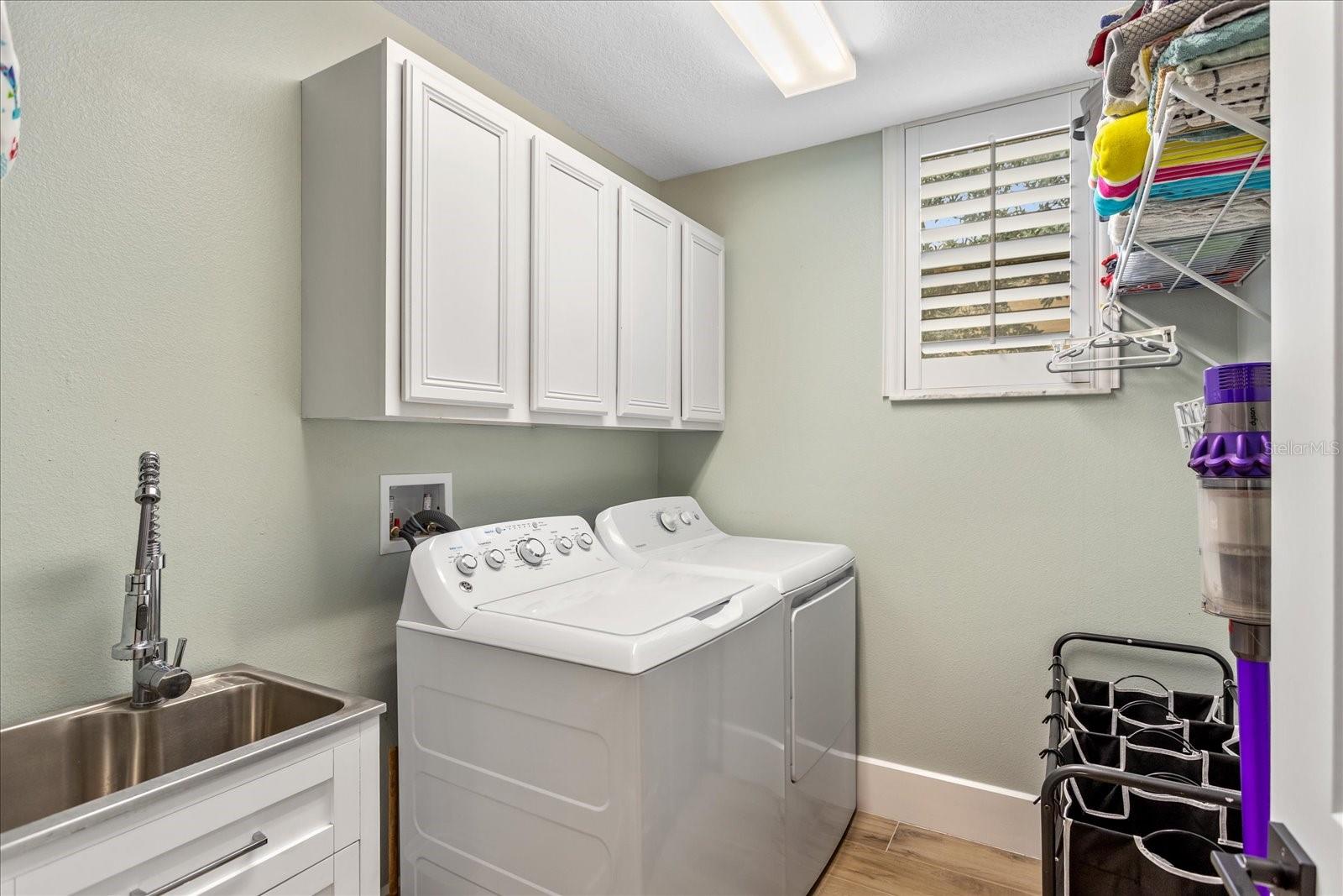 9880 MONTCLAIR CIR, APOPKA, FL, 32703