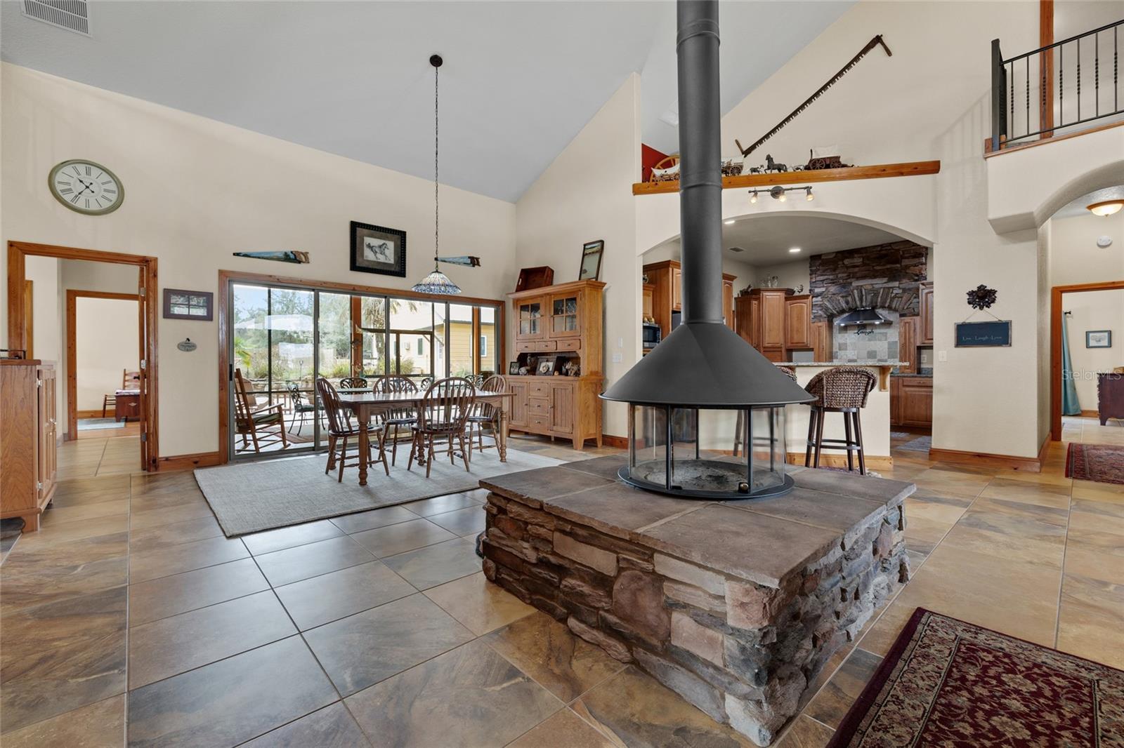 367 SW BLUE BIRD CT, FORT WHITE, FL, 32038