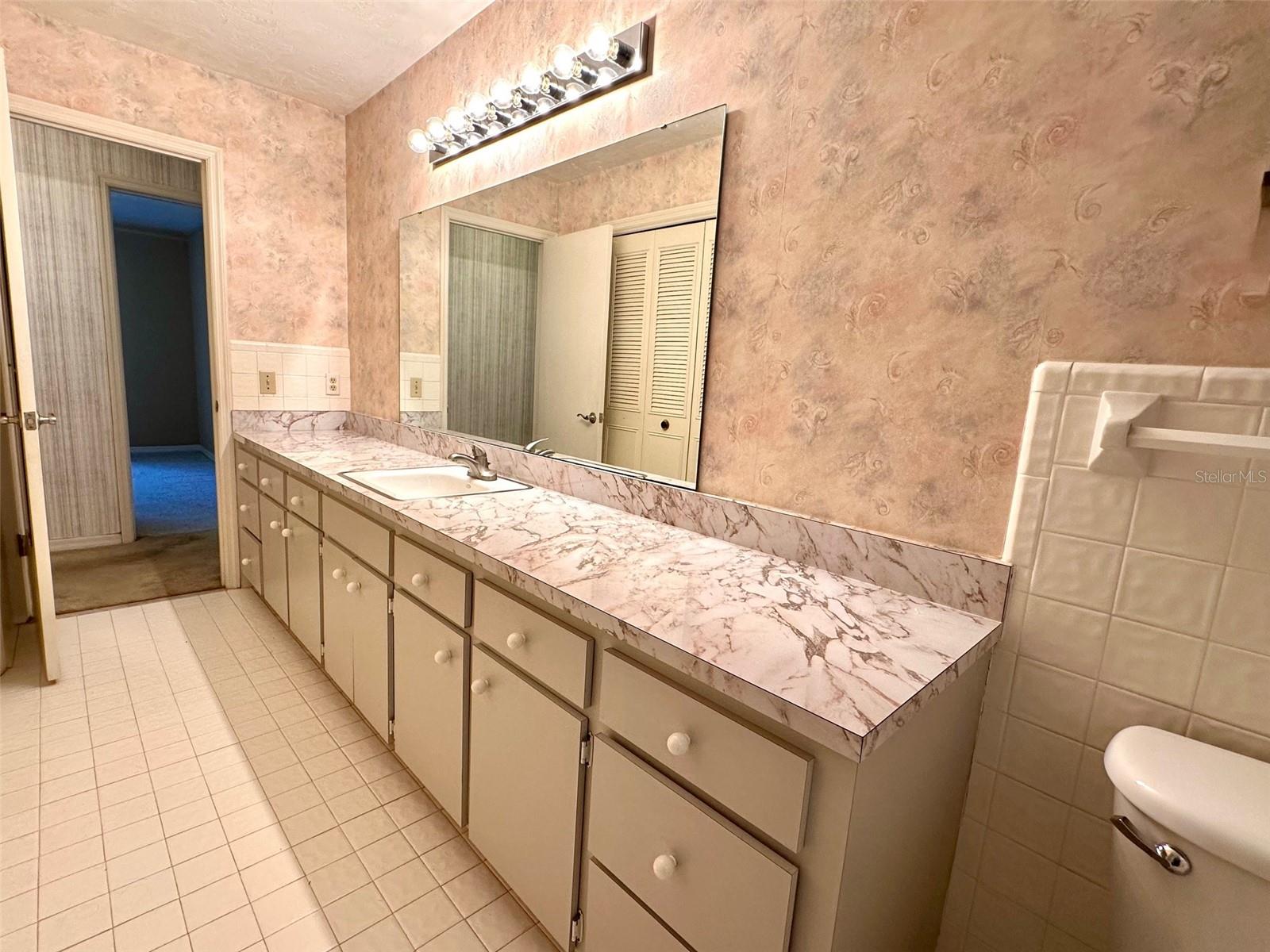 5003 NW 13TH AVE, GAINESVILLE, FL, 32605