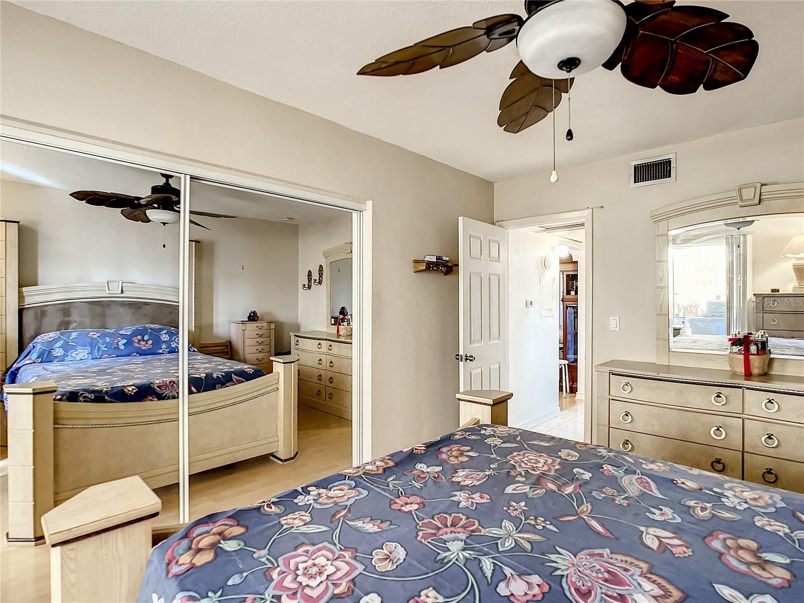 5150 10TH AVE N #302, ST PETERSBURG, FL, 33710