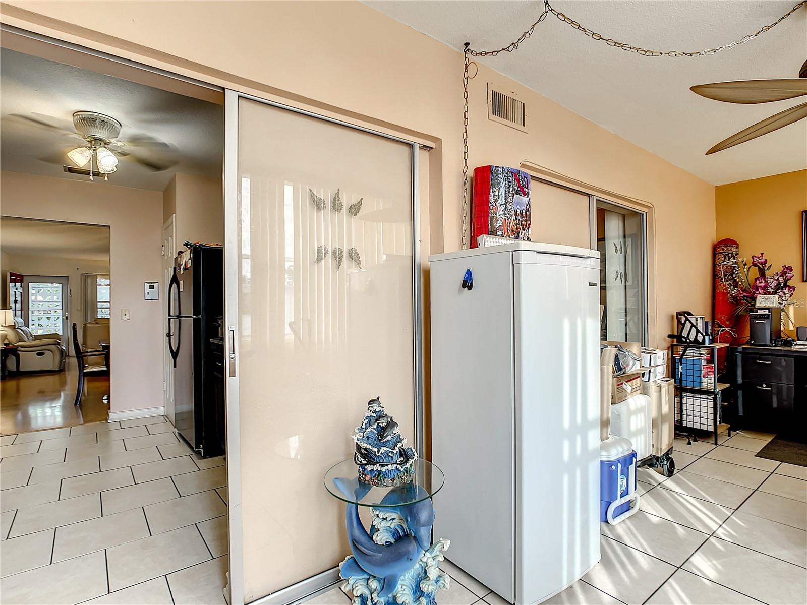 5150 10TH AVE N #302, ST PETERSBURG, FL, 33710