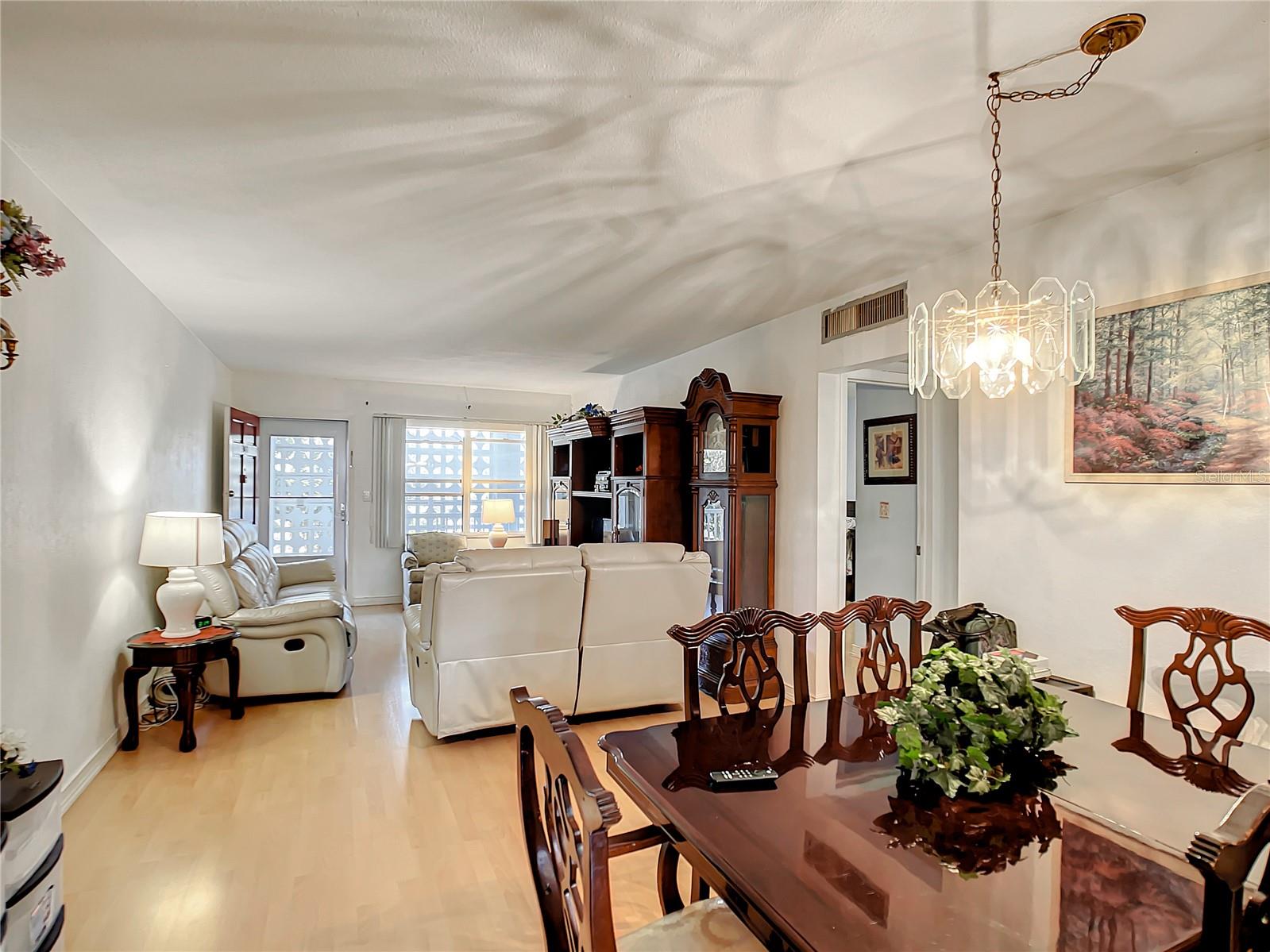 5150 10TH AVE N #302, ST PETERSBURG, FL, 33710