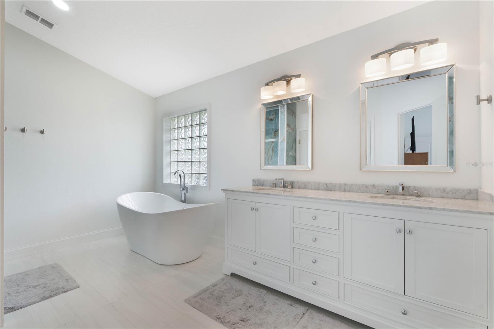 11400 LOVERS LN, WINTER GARDEN, FL, 34787