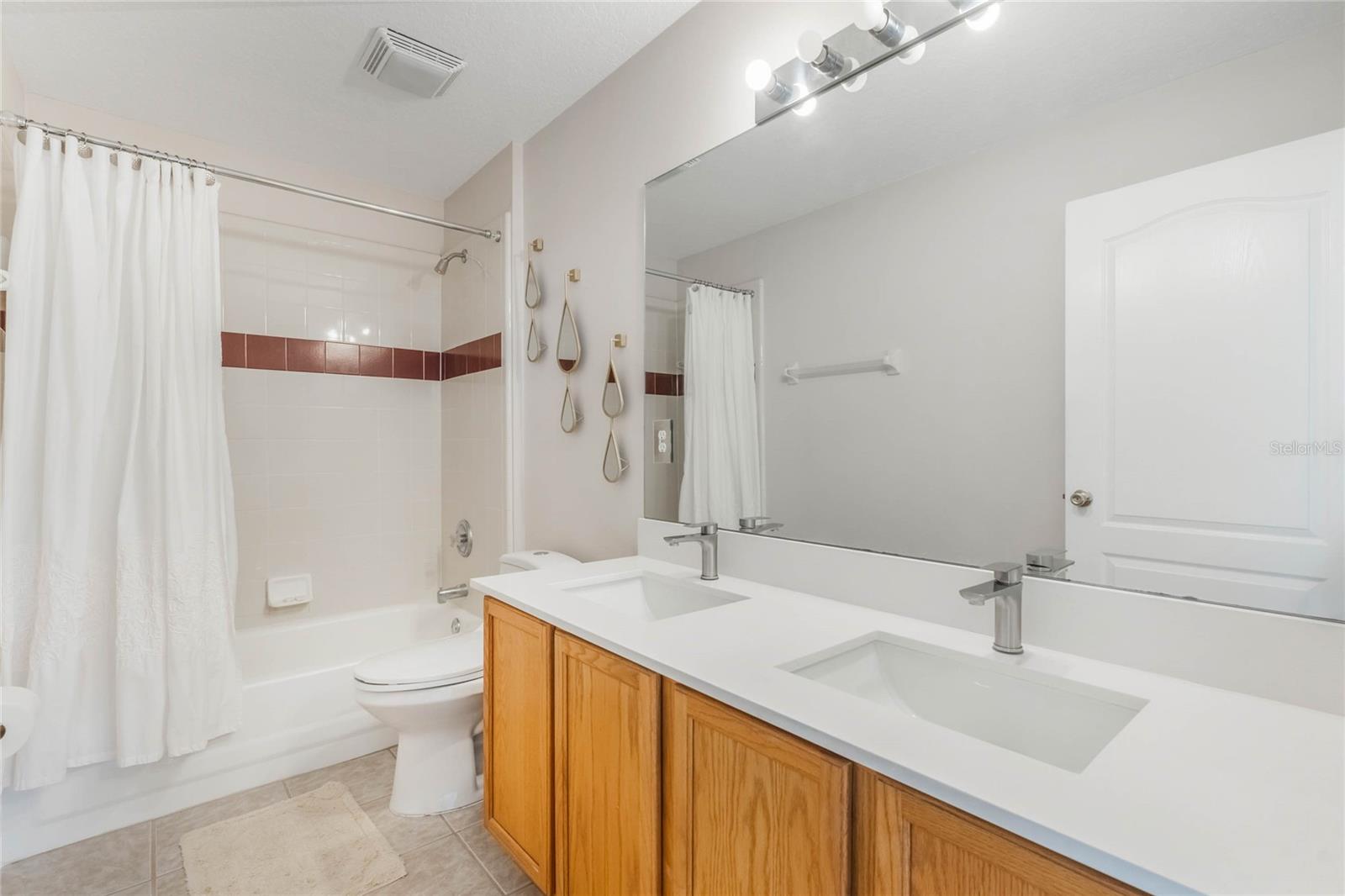 11400 LOVERS LN, WINTER GARDEN, FL, 34787